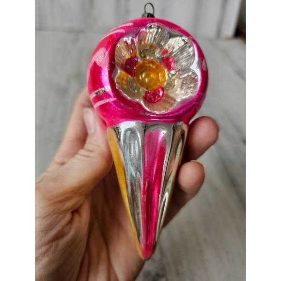 Vintage pink indent ice cream snow cone ball ornament mercury glass Xmas tree - Picture 7 of 10